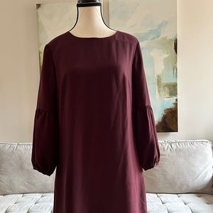 Ann Taylor Shift Dress - A work wardrobe staple